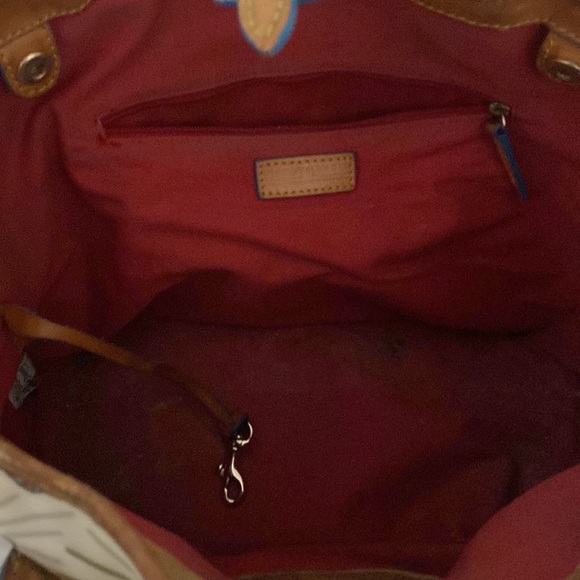 Dooney& Bourke collectors Disney park tote - Picture 11 of 11